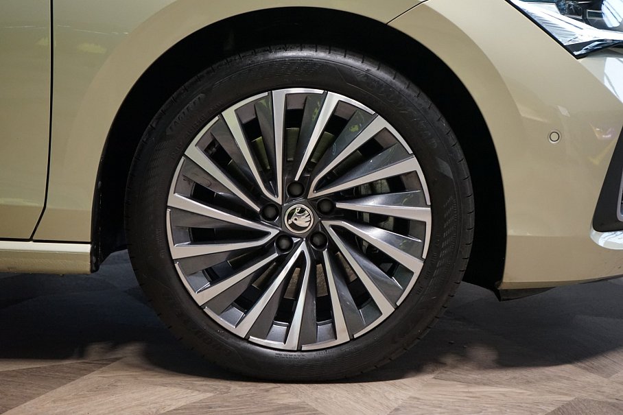 Škoda Superb 2.0 TDI L&K