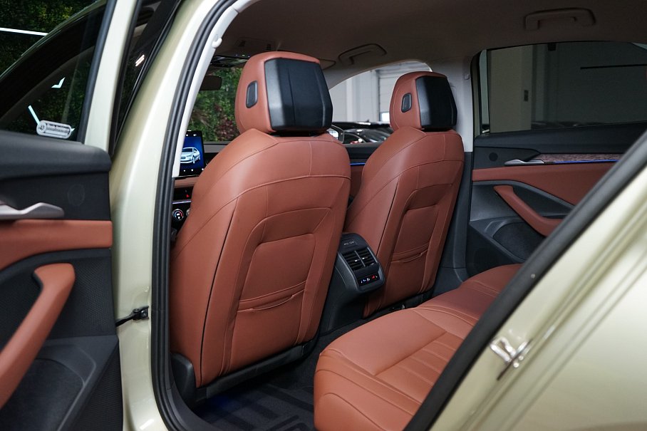Škoda Superb 2.0 TDI L&K