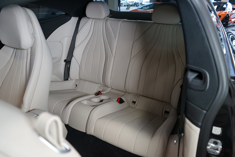 Mercedes-Benz CLE 200