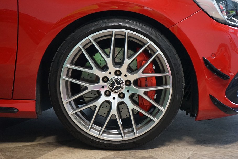 Mercedes-Benz Třída A 45 AMG 4Matic