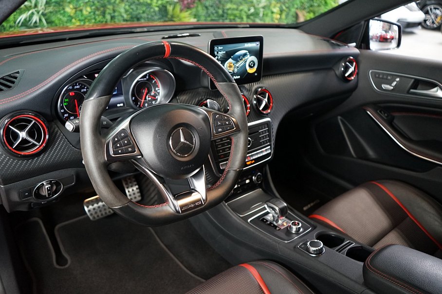 Mercedes-Benz Třída A 45 AMG 4Matic