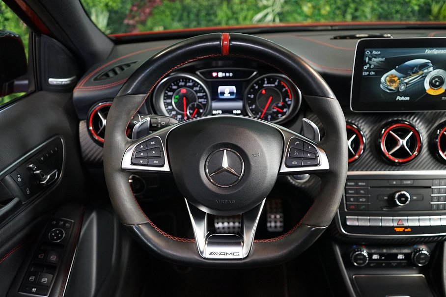 Mercedes-Benz Třída A 45 AMG 4Matic