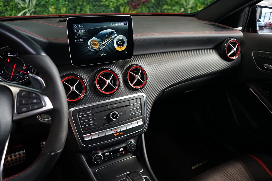 Mercedes-Benz Třída A 45 AMG 4Matic