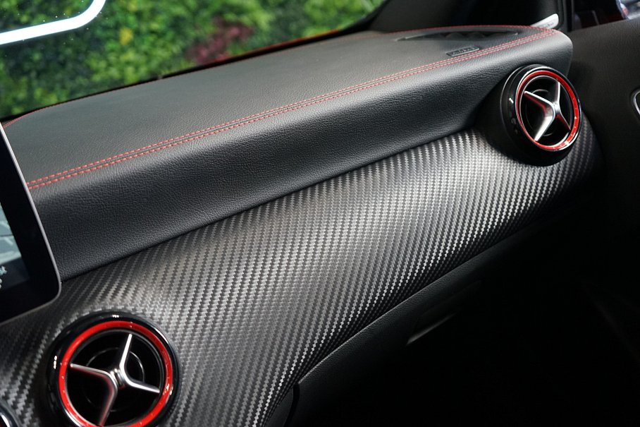 Mercedes-Benz Třída A 45 AMG 4Matic