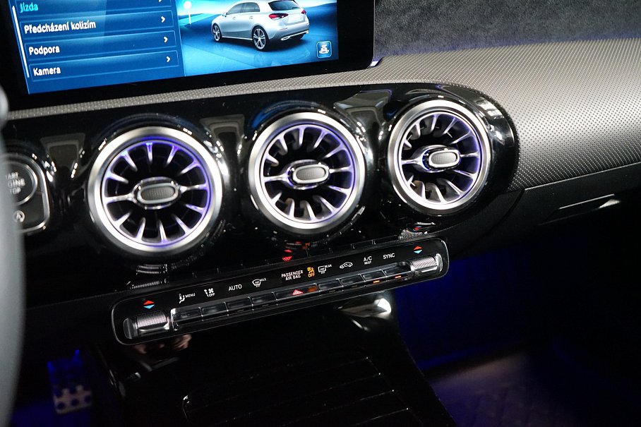 Mercedes-Benz Třída A 200d