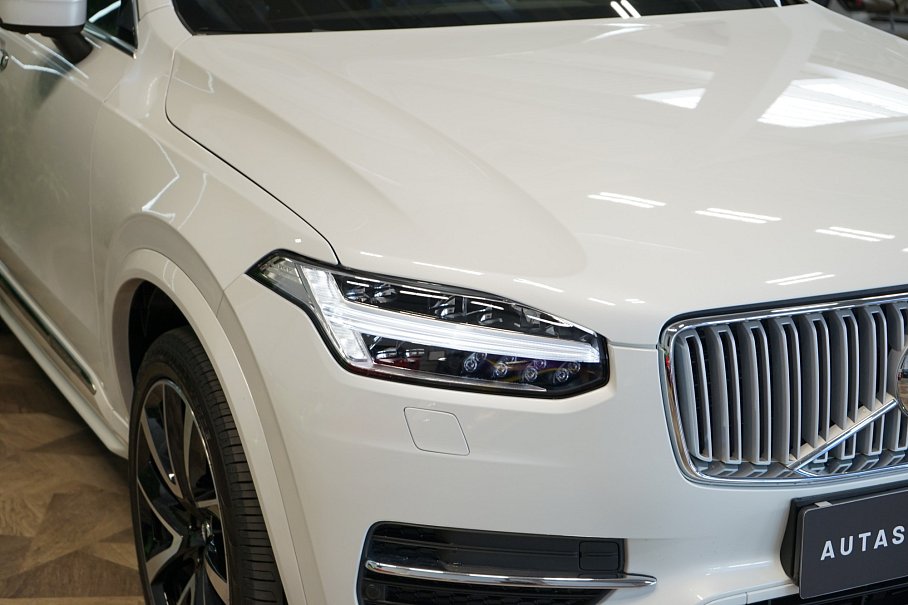 Volvo XC90 D5