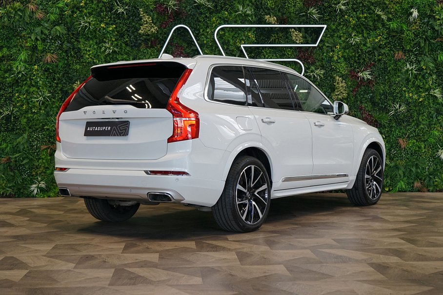 Volvo XC90 D5