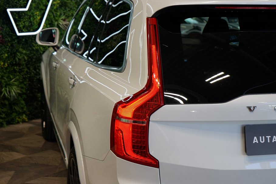 Volvo XC90 D5