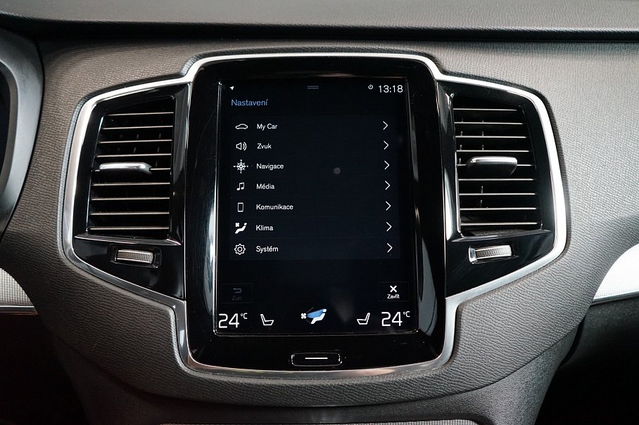 Volvo XC90 D5