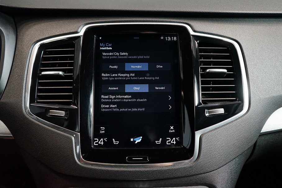 Volvo XC90 D5
