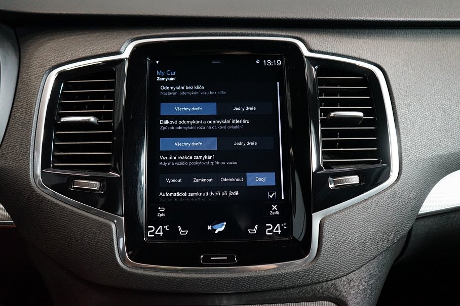 Volvo XC90 D5