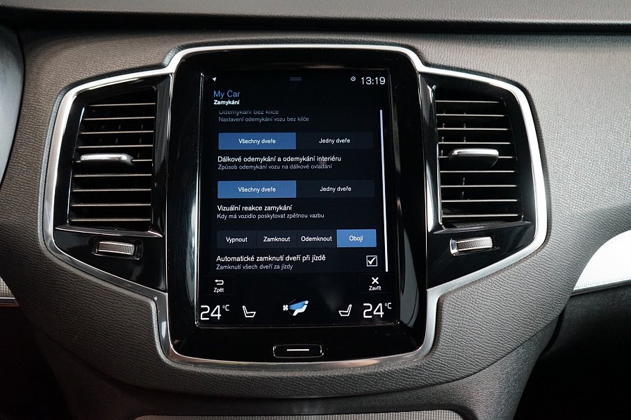 Volvo XC90 D5
