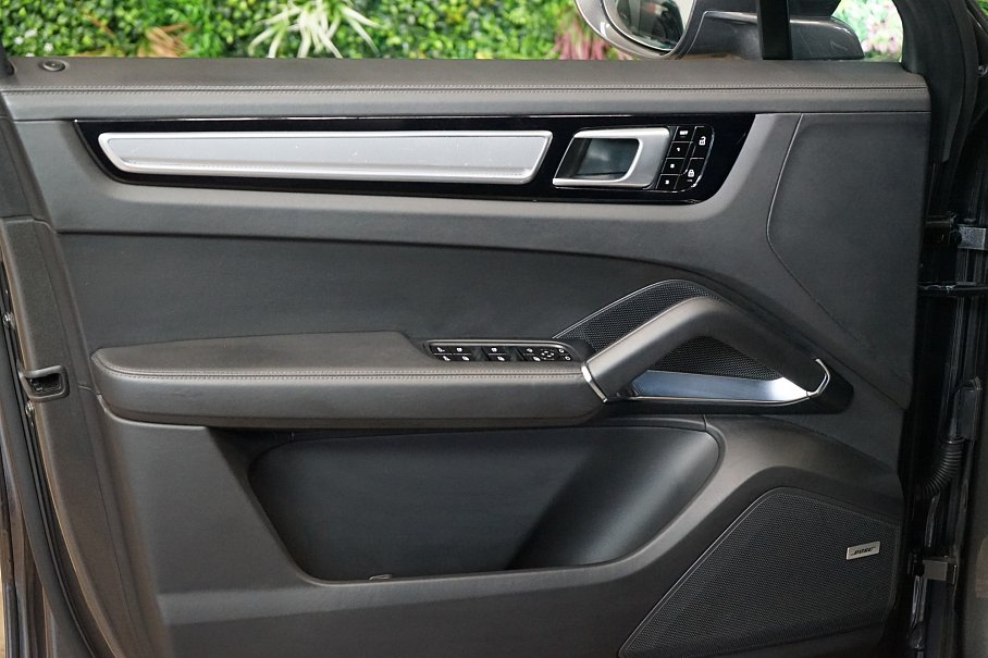 Porsche Cayenne Turbo