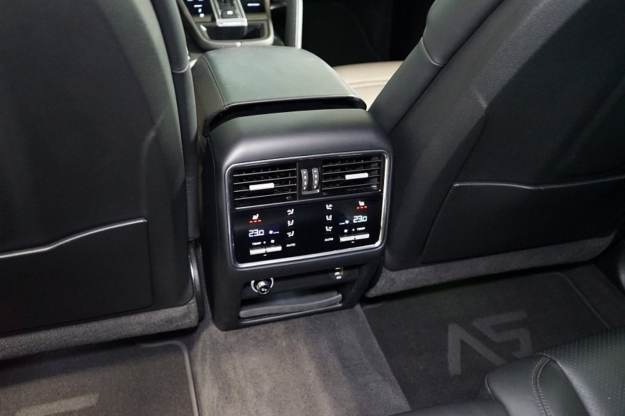 Porsche Cayenne Turbo
