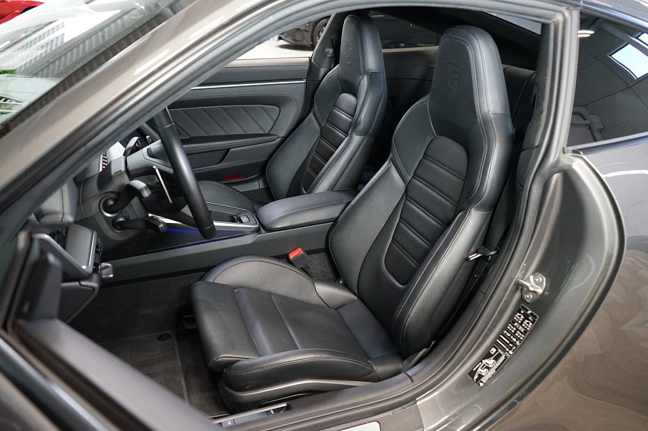 Porsche 911 992 Turbo S