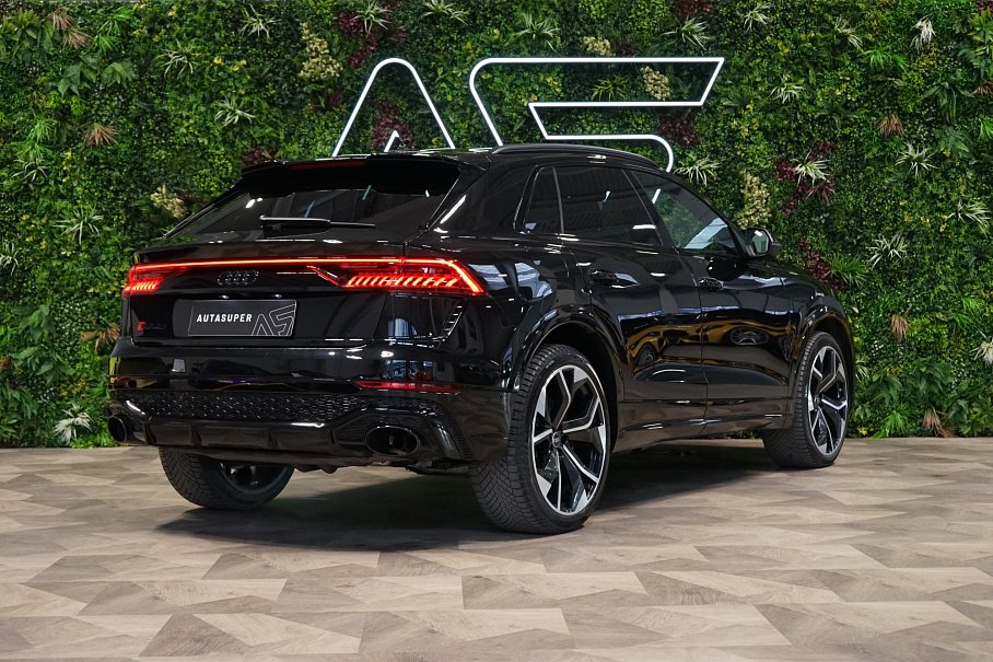 Audi RS Q8 4.0 TFSI quattro