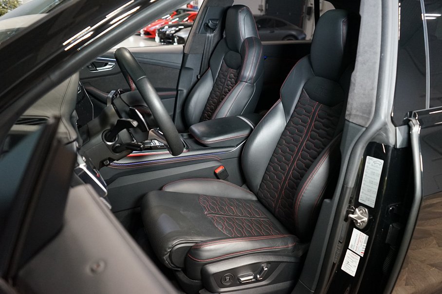 Audi RS Q8 4.0 TFSI quattro