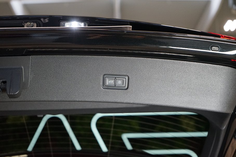 Audi RS Q8 4.0 TFSI quattro