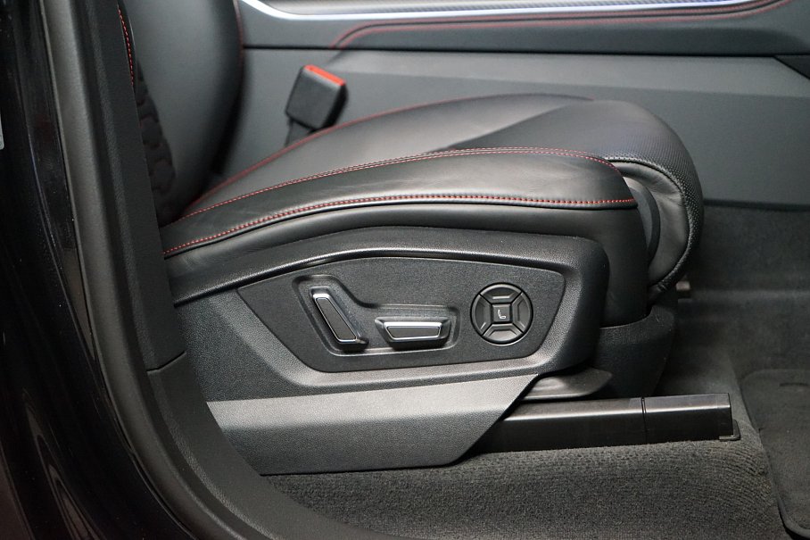 Audi RS Q8 4.0 TFSI quattro