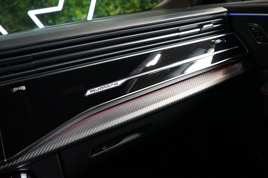 Audi RS Q8 4.0 TFSI quattro