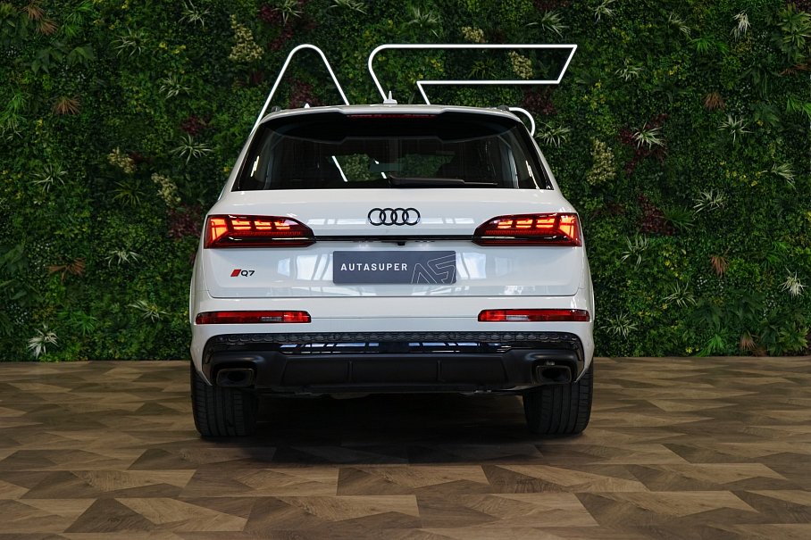 Audi Q7 50 TDI quattro