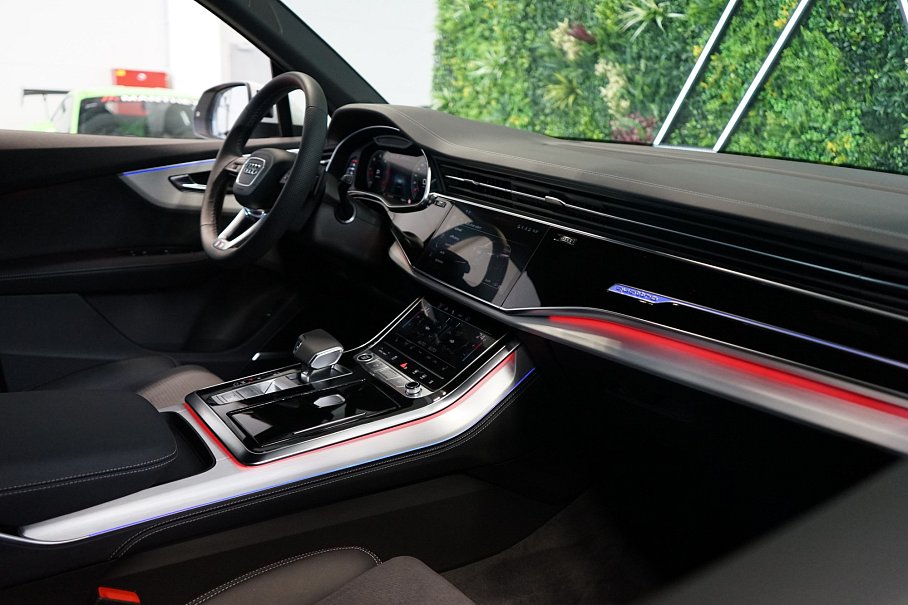 Audi Q7 50 TDI quattro