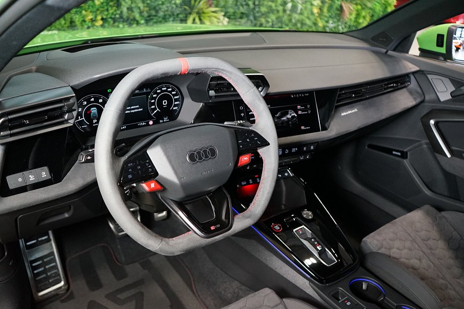 Audi RS 3 Sportback 2.5 TFSI quattro