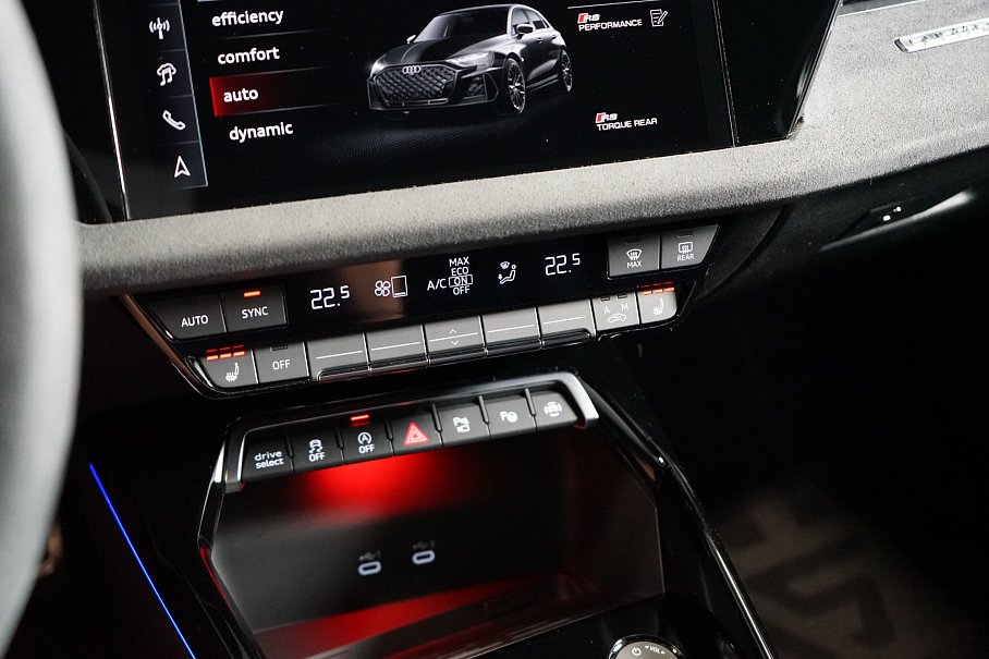Audi RS 3 Sportback 2.5 TFSI quattro