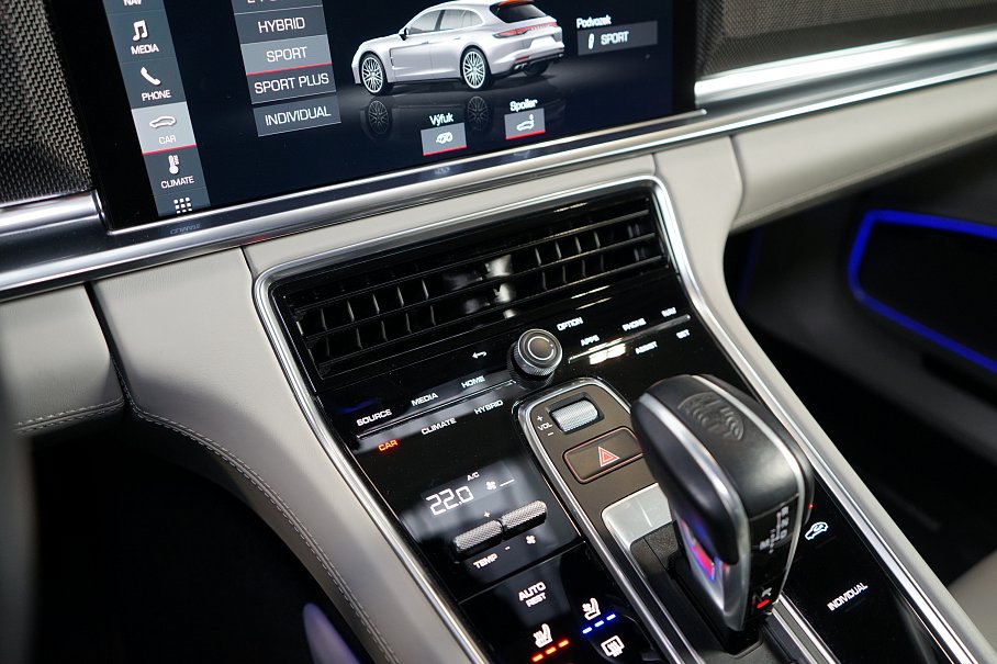 Porsche Panamera Sport Turismo Turbo S e-Hybrid