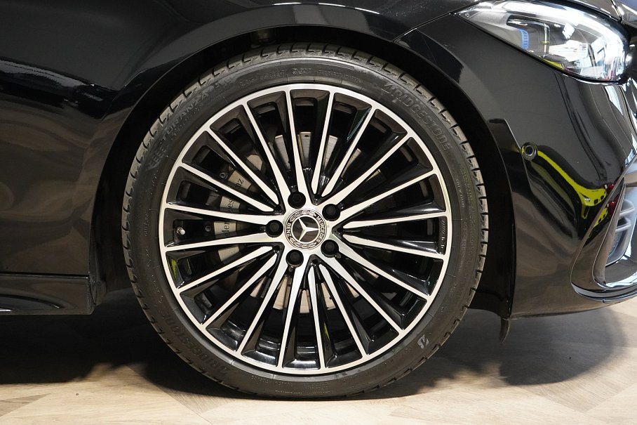 Mercedes-Benz Třída C 220d 4Matic Kombi