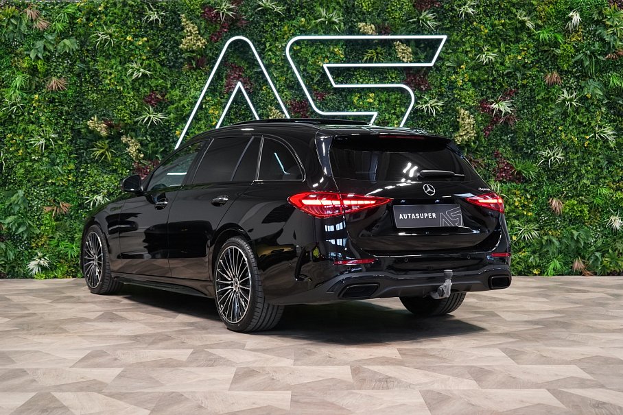 Mercedes-Benz Třída C 220d 4Matic Kombi