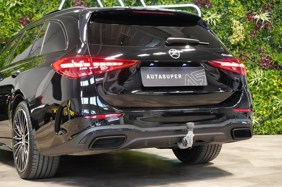 Mercedes-Benz Třída C 220d 4Matic Kombi