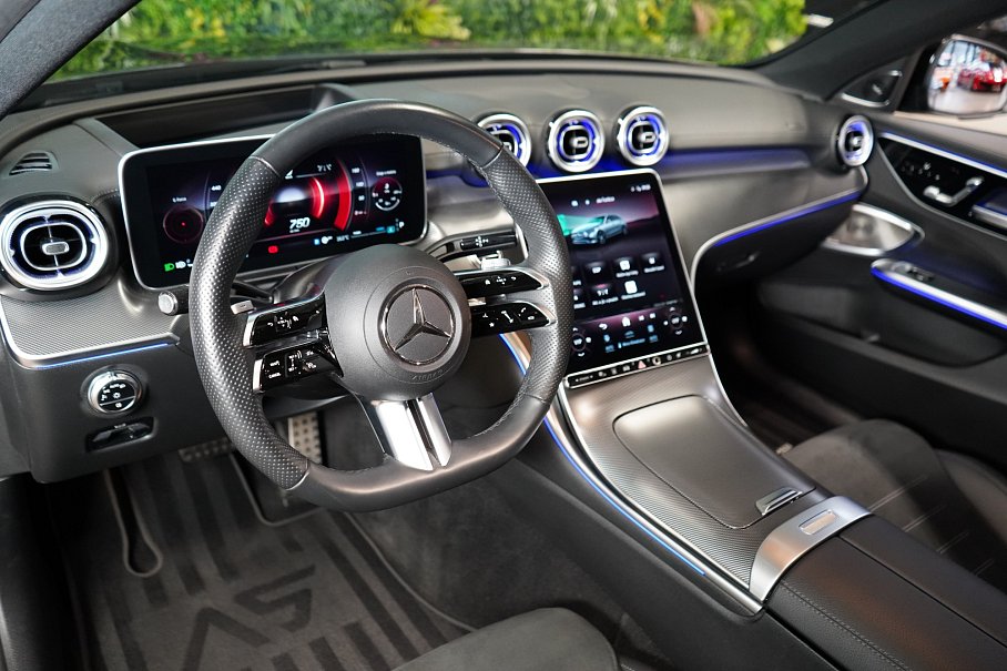 Mercedes-Benz Třída C 220d 4Matic Kombi