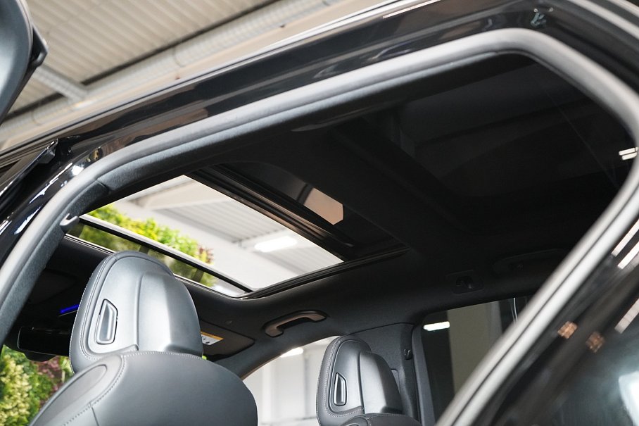 Mercedes-Benz Třída C 220d 4Matic Kombi