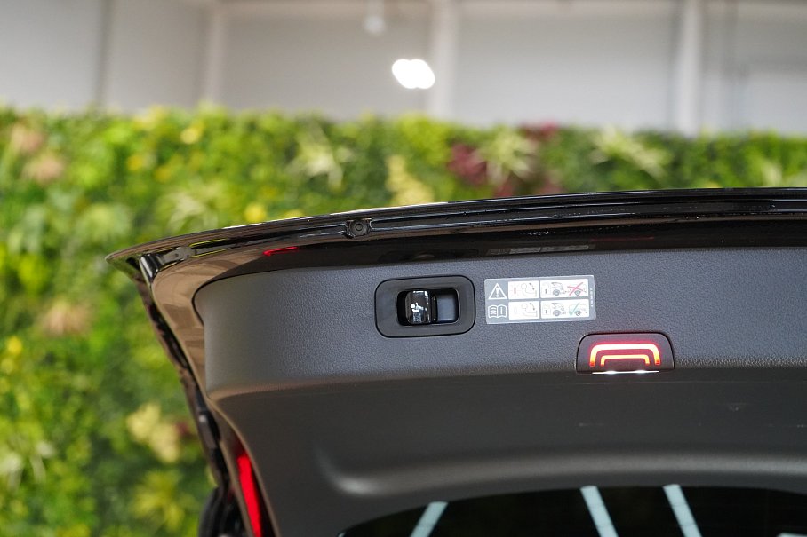 Mercedes-Benz Třída C 220d 4Matic Kombi