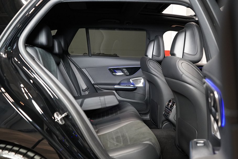 Mercedes-Benz Třída C 220d 4Matic Kombi