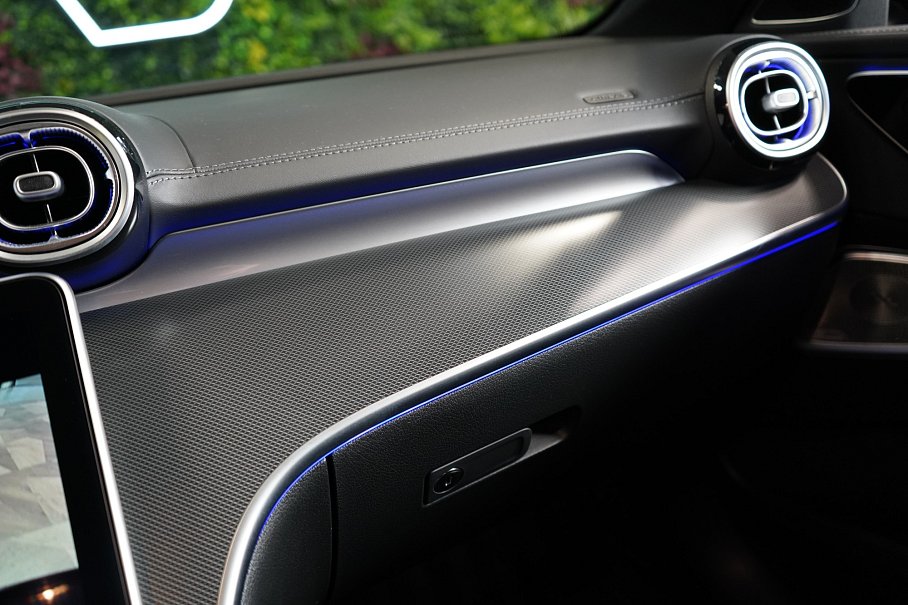 Mercedes-Benz Třída C 220d 4Matic Kombi