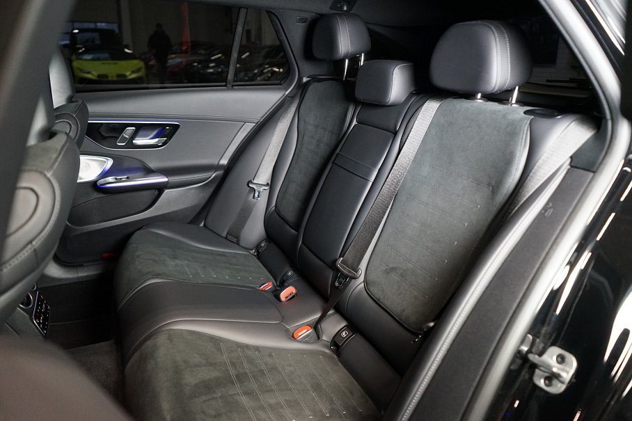 Mercedes-Benz Třída C 220d 4Matic