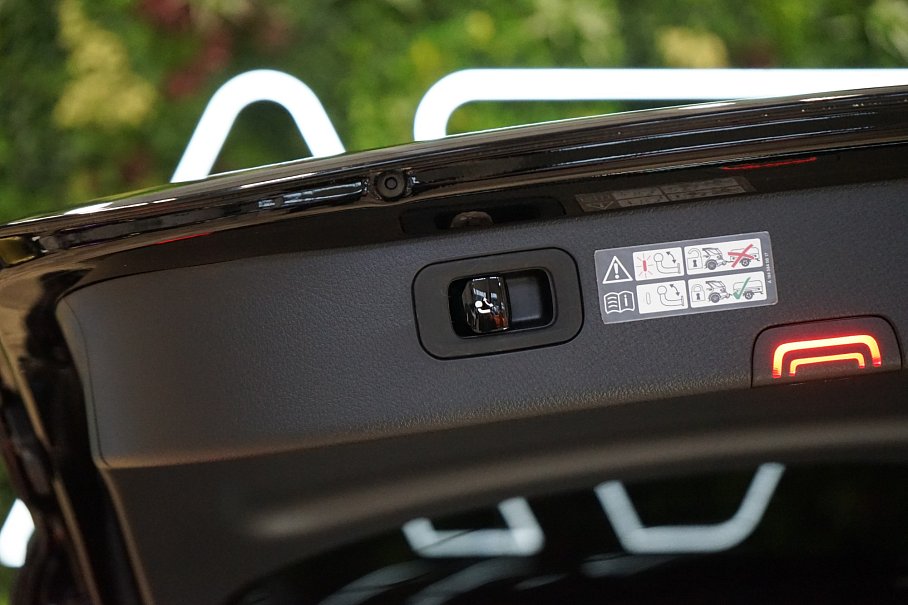 Mercedes-Benz Třída C 220d 4Matic