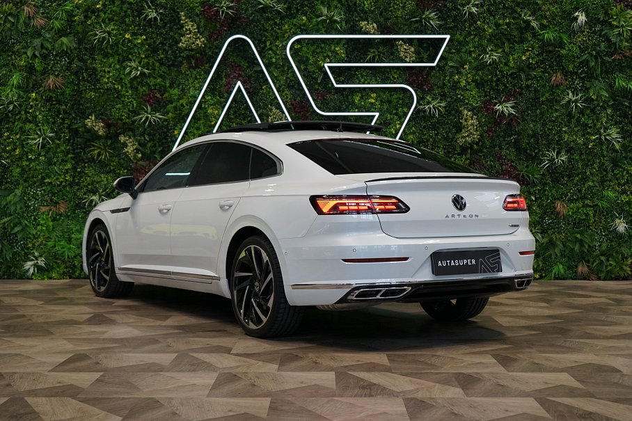 Volkswagen Arteon 2.0 TSI R-Line