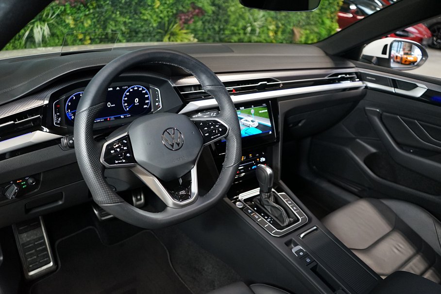 Volkswagen Arteon 2.0 TSI R-Line