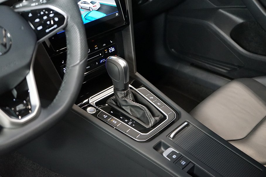 Volkswagen Arteon 2.0 TSI R-Line