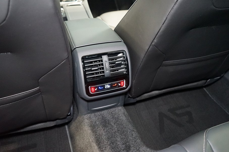 Volkswagen Arteon 2.0 TSI R-Line