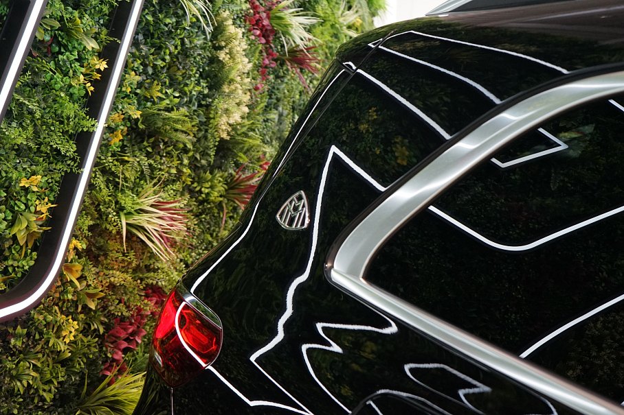 Mercedes-Benz GLS Brabus 800 Maybach