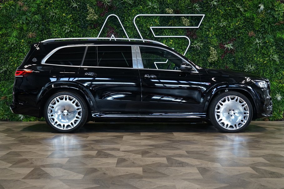 Mercedes-Benz GLS Brabus 800 Maybach