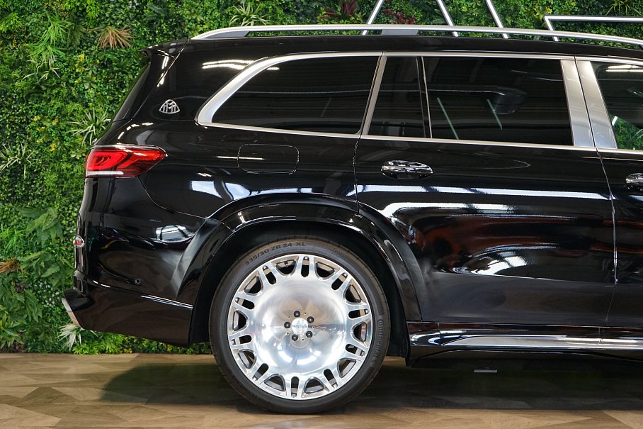 Mercedes-Benz GLS Brabus 800 Maybach