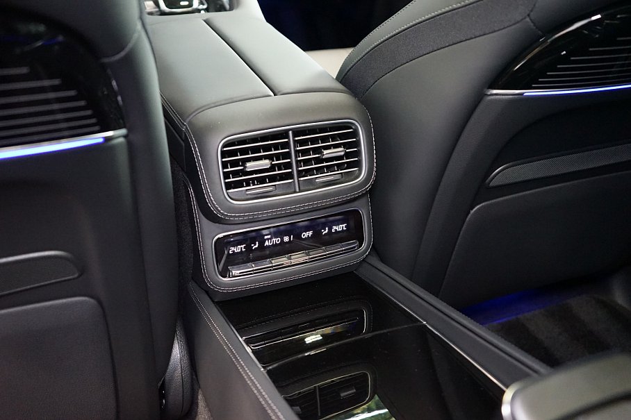 Mercedes-Benz GLS Brabus 800 Maybach