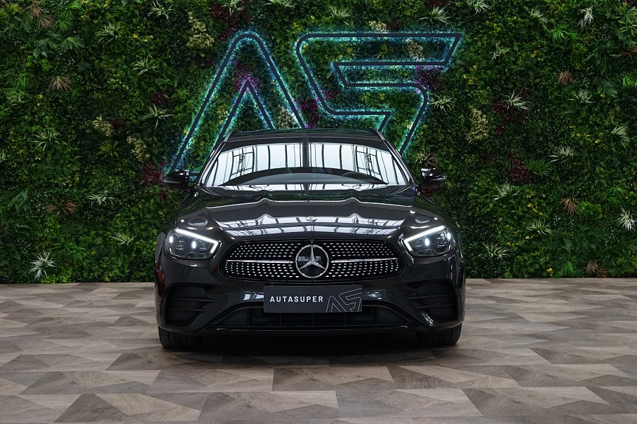 Mercedes-Benz Třídy E 220d 4Matic