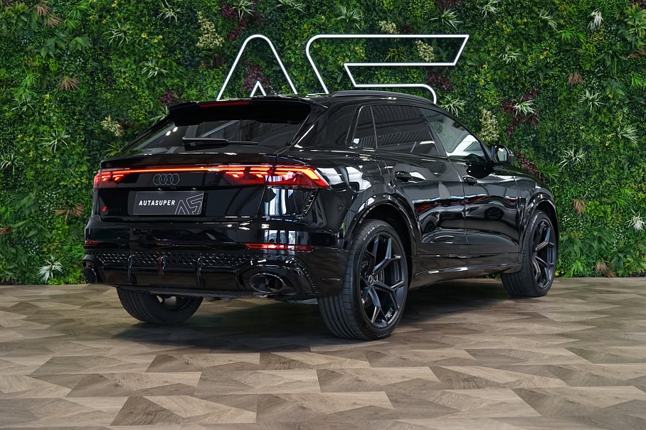 Audi RS Q8 4.0 Performance TFSI quattro