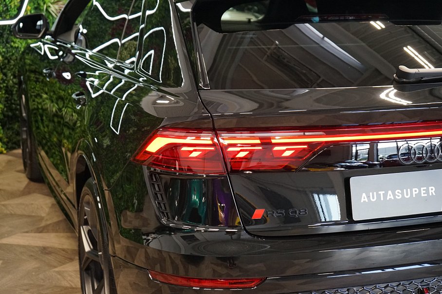 Audi RS Q8 4.0 Performance TFSI quattro